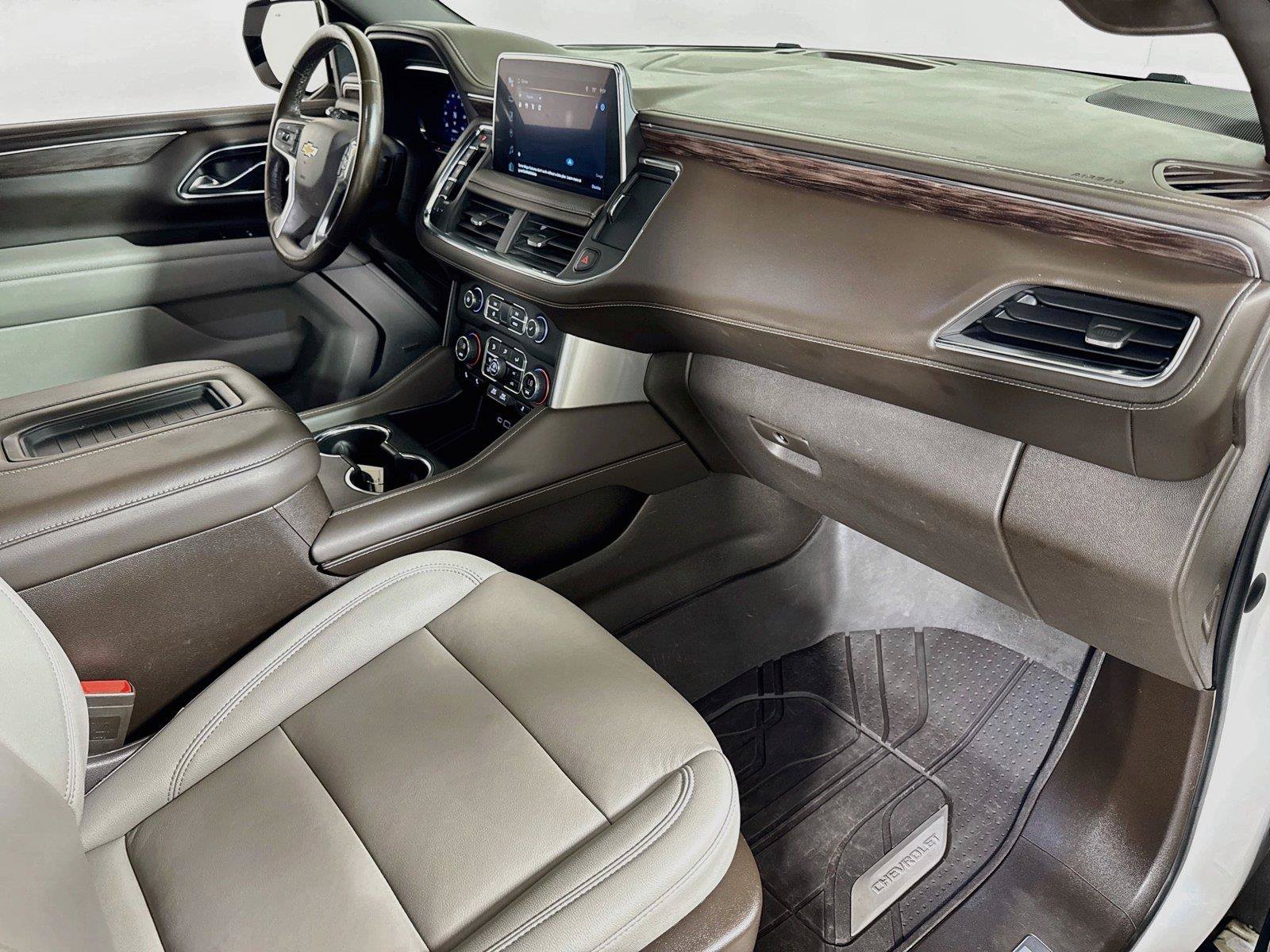 Used 2023 Chevrolet Tahoe LT w/ Luxury Package AWD/4WD image 30