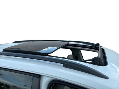 New 2026 Volkswagen Atlas SE image 19