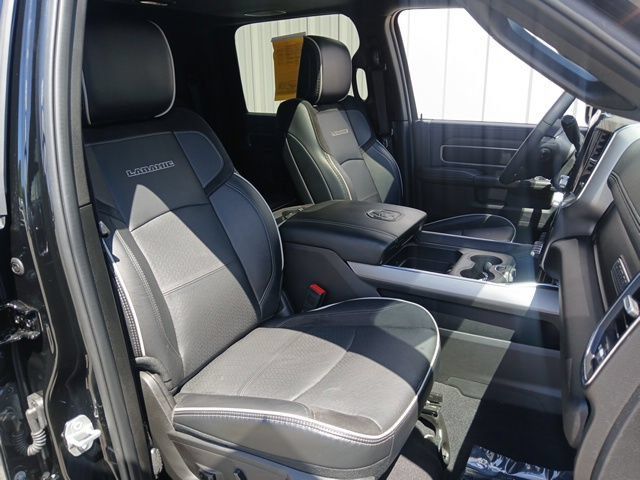 Used 2025 RAM 2500 Laramie w/ Night Edition AWD/4WD image 37
