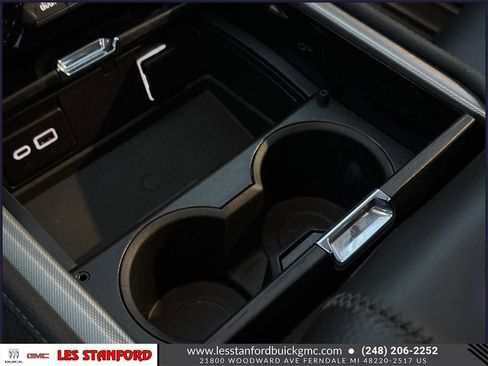 Certified 2024 GMC Yukon XL Denali image 33