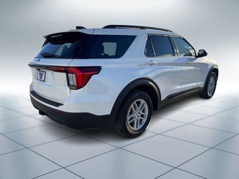 New 2026 Ford Explorer Active image 4