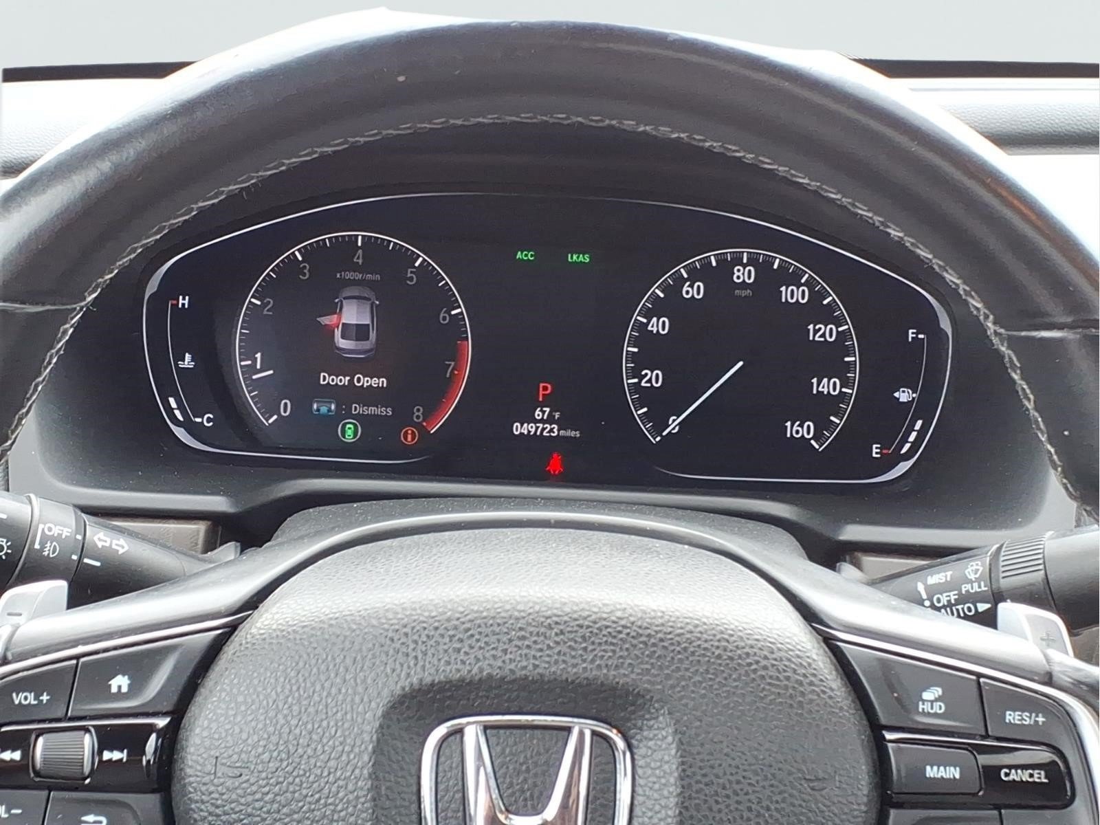 Used 2018 Honda Accord Touring image 12