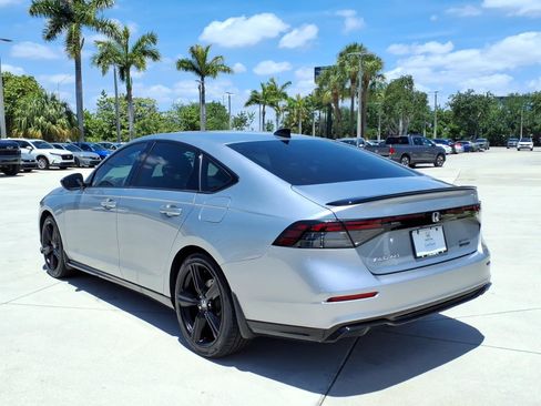 Used 2024 Honda Accord Sport image 13