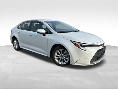 Used 2025 Toyota Corolla XLE