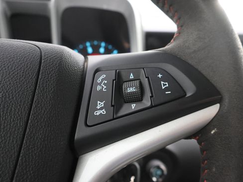 Used 2015 Chevrolet Camaro ZL1 RWD image 13