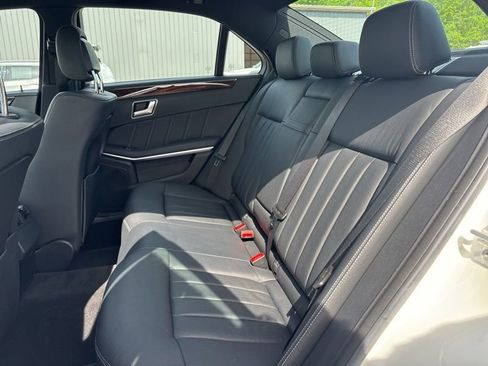 Used 2016 Mercedes-Benz E 350 4MATIC Sedan image 13