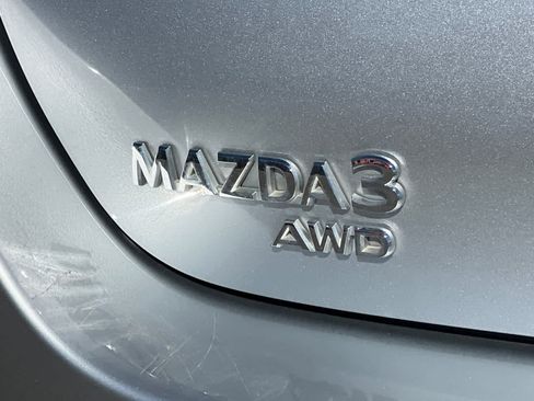 Used 2019 MAZDA MAZDA3 AWD Sedan w/ Preferred Package image 24