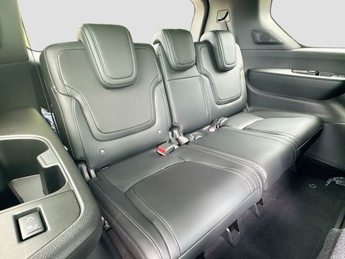 New 2025 Nissan Armada PRO-4X image 30