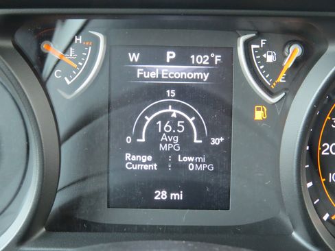 New 2025 Jeep Wrangler Sport S image 24