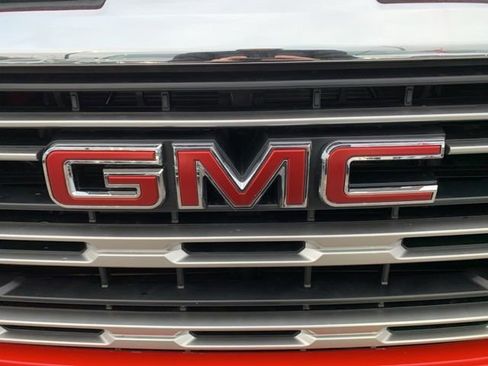 New 2026 GMC Sierra 1500 SLE AWD/4WD image 10