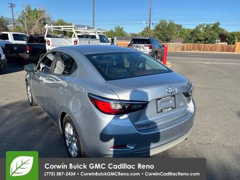 Used 2017 Toyota Yaris iA FWD image 6