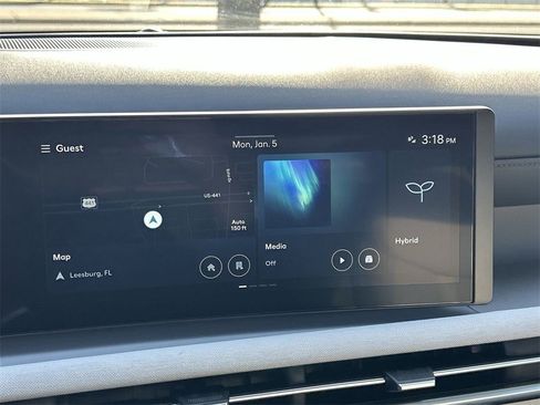 Used 2025 Hyundai Tucson Limited image 24