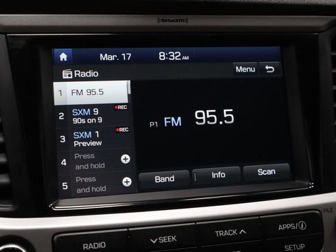 Used 2020 Hyundai Accent SEL image 2