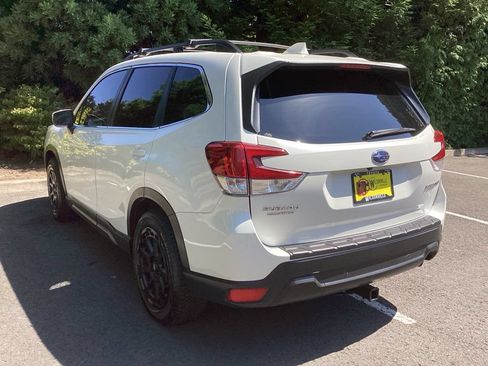Used 2021 Subaru Forester Limited AWD/4WD image 10