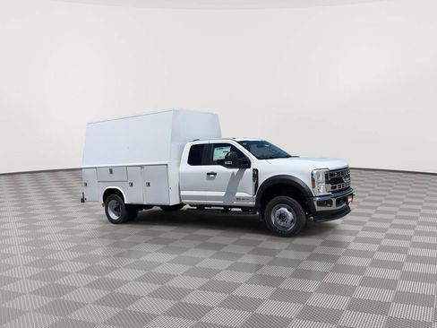 New 2025 Ford F550 4x4 SuperCab Super Duty image 37