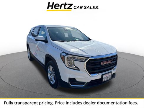 Used 2024 GMC Terrain SLE FWD image 1
