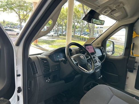 Used 2024 RAM ProMaster 3500 w/ Delivery Van Package FWD image 6