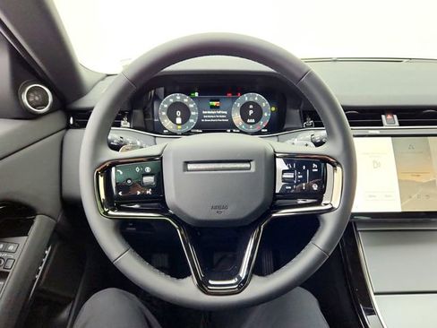 New 2025 Land Rover Range Rover Evoque S image 25