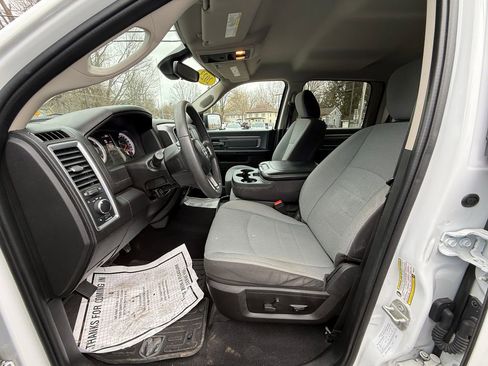 Used 2023 RAM 1500 Classic SLT w/ Protection Group image 16