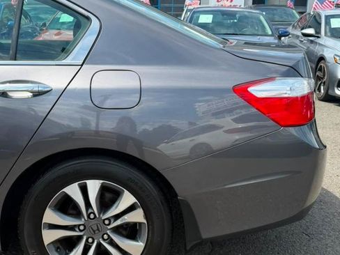 Used 2013 Honda Accord LX image 16
