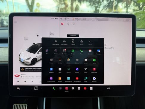 Used 2021 Tesla Model Y Long Range image 30