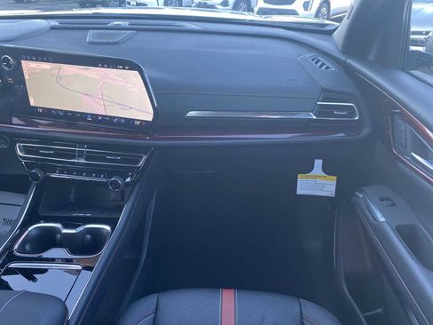 New 2026 Chevrolet Traverse RS image 29