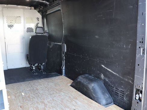 Used 2023 Ford Transit 250 Medium Roof w/ Load Area Protection Package image 23