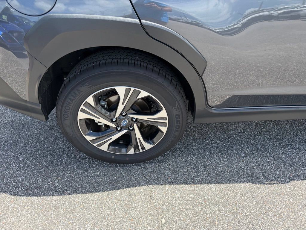 Used 2026 Subaru Crosstrek 2.5i Premium AWD/4WD image 5