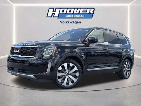Used 2022 Kia Telluride S FWD image 1
