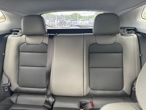 New 2026 Chevrolet Trax ACTIV w/ Sunroof Package FWD image 11
