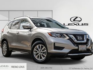 Used 2017 Nissan Rogue SV w/ SV Premium Package image 1