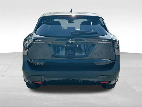 New 2026 Nissan Kicks SV image 6