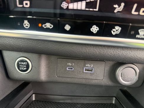 Used 2021 Nissan Rogue SV w/ Premium Package FWD image 7