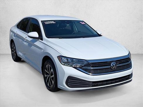 Used 2024 Volkswagen Jetta S FWD image 3