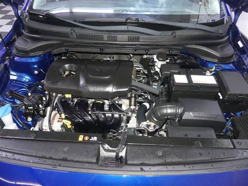 Used 2019 Hyundai Accent SE FWD image 12
