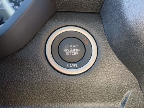 New 2026 RAM 3500 Tradesman AWD/4WD image 25