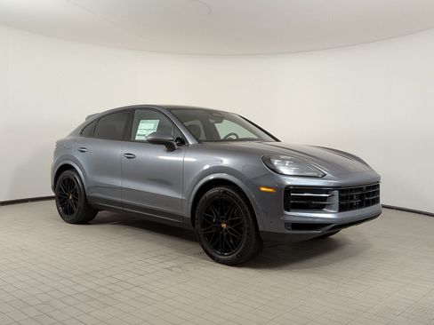 New 2026 Porsche Cayenne Coupe AWD/4WD image 7