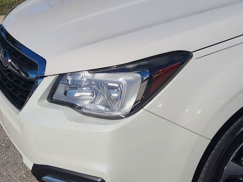 Used 2017 Subaru Forester 2.5i Premium w/ All-Weather Package image 16