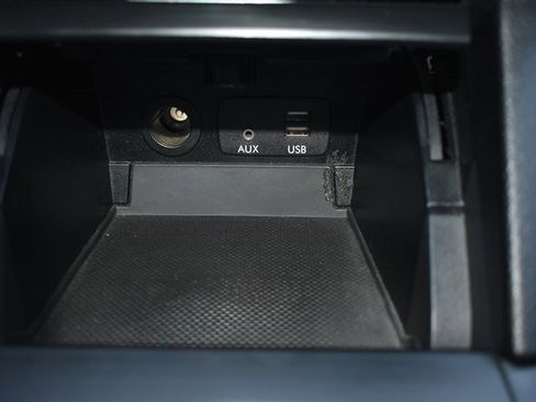 Used 2018 Subaru Legacy 2.5i Premium w/ Cargo Package image 28