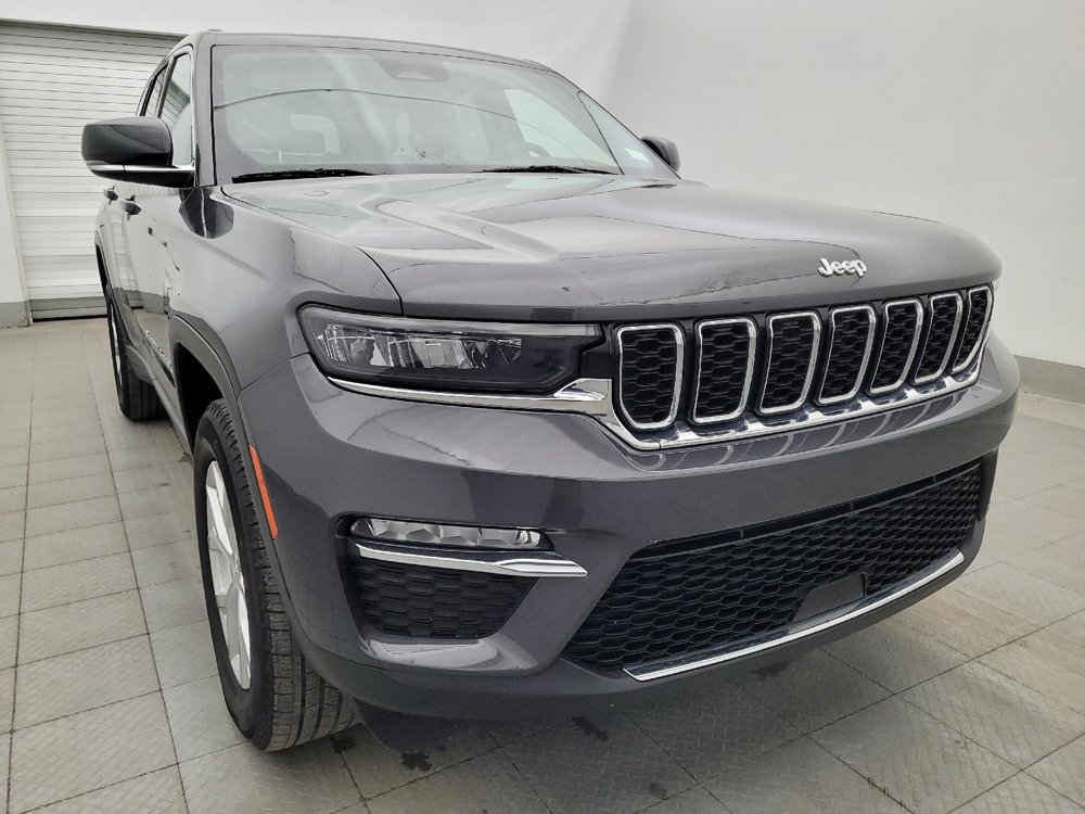 Used 2023 Jeep Grand Cherokee Limited RWD image 13
