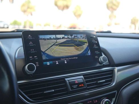 Used 2022 Honda Accord Sport image 24
