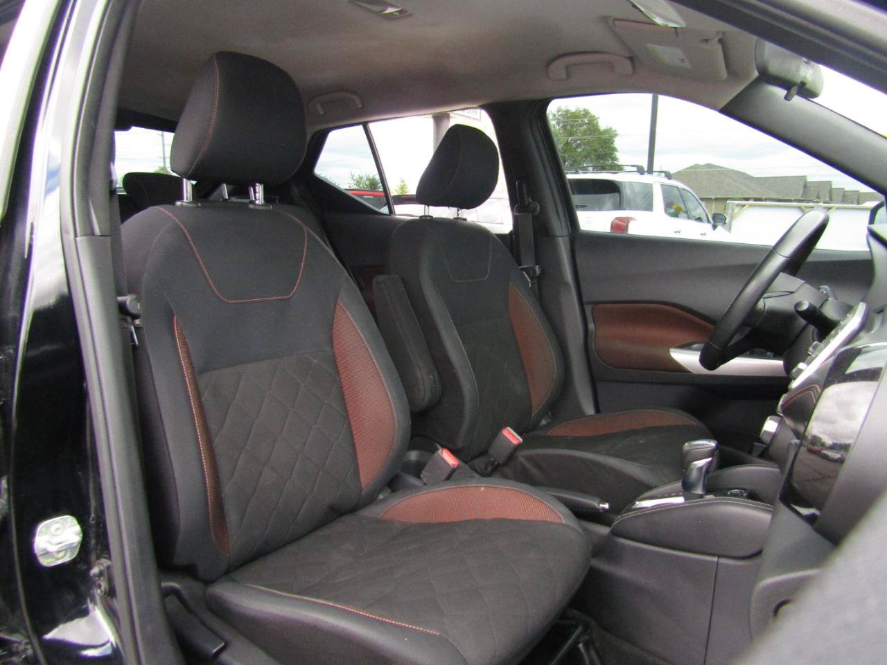 Used 2018 Nissan Kicks SR FWD image 24