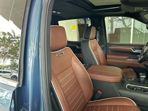 Used 2025 GMC Sierra 1500 Denali Ultimate image 25