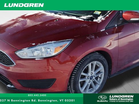 Used 2018 Ford Focus SE w/ Cold Weather Package image 35