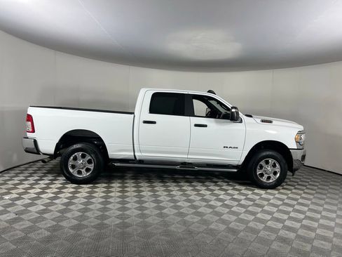 Used 2024 RAM 2500 Big Horn w/ Bed Utility Group image 5