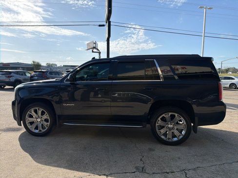 Used 2018 GMC Yukon SLE w/ Convenience Package AWD/4WD image 8