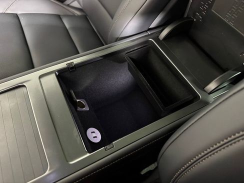 New 2026 Lincoln Nautilus Premier w/ Equipment Group 102A image 33