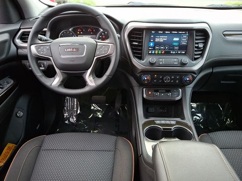 Used 2023 GMC Acadia AT4 AWD/4WD image 12