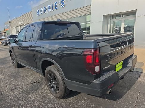 Used 2025 Honda Ridgeline Black Edition image 12