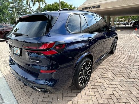 Used 2025 BMW X5 xDrive40i w/ M Sport Package AWD/4WD image 3